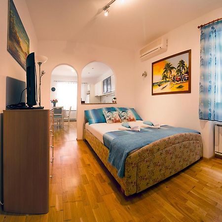 Apartment Taya Піран Екстер'єр фото