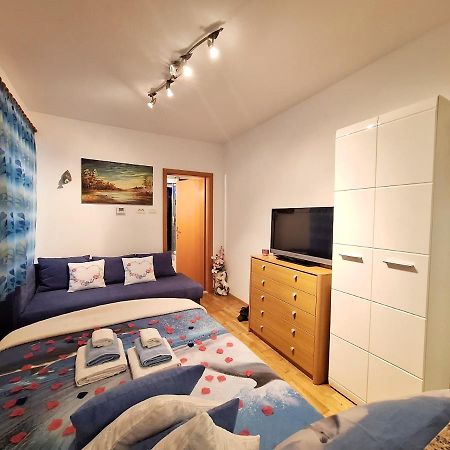 Apartment Taya Піран Екстер'єр фото