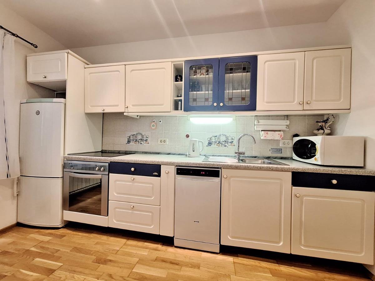 Apartment Taya Піран Екстер'єр фото