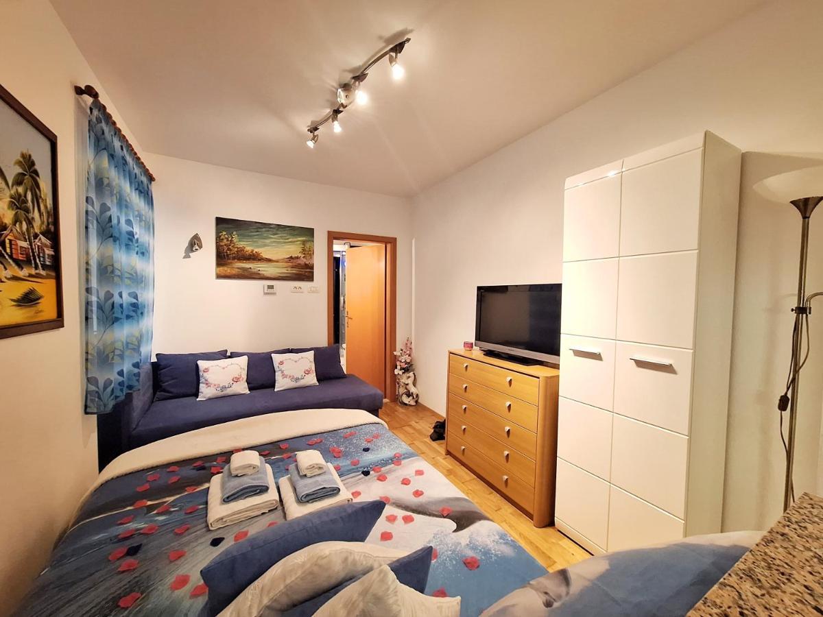 Apartment Taya Піран Екстер'єр фото